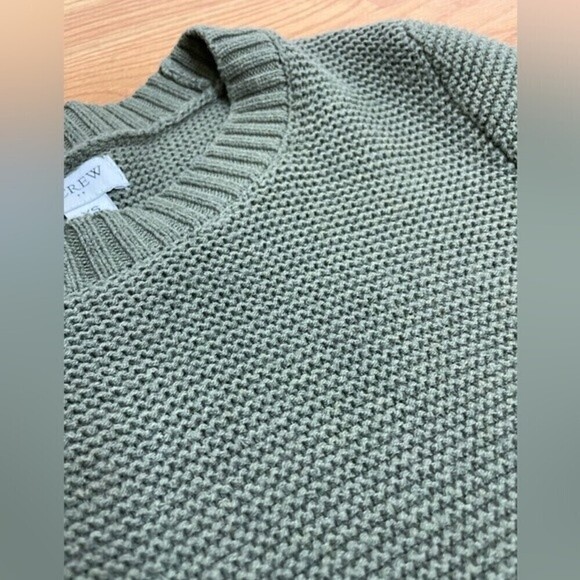 J. Crew Factory green crew neck knit sweater cotton/wool sweater - Picture 7 of 10
